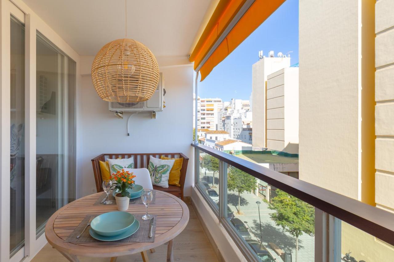 Apartamento Junto Al Faro .Marbella Centro.Vistas Mar Y El Puerto. Dış mekan fotoğraf