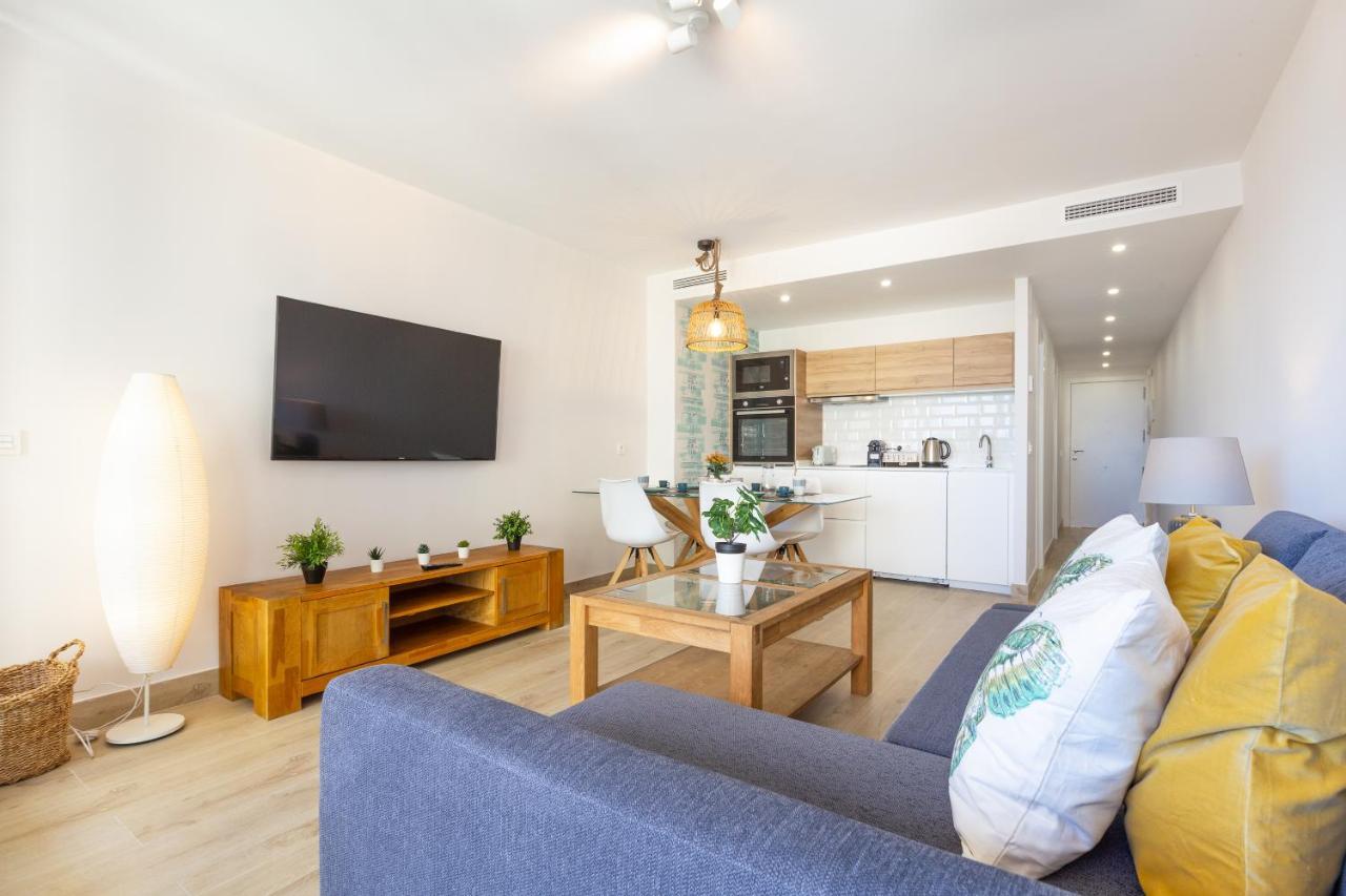 Apartamento Junto Al Faro .Marbella Centro.Vistas Mar Y El Puerto. Dış mekan fotoğraf