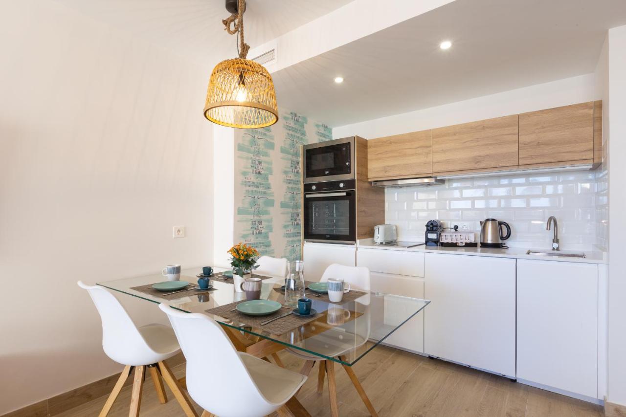 Apartamento Junto Al Faro .Marbella Centro.Vistas Mar Y El Puerto. Dış mekan fotoğraf